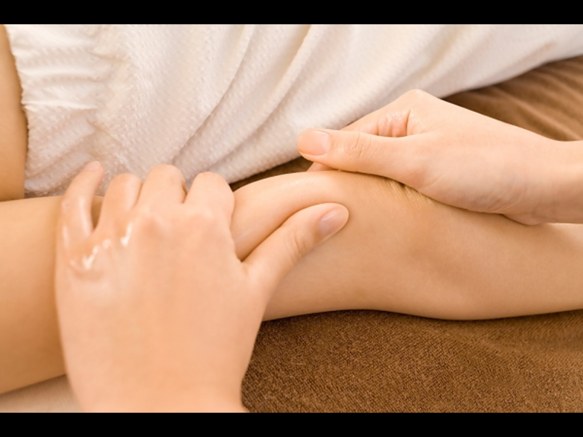 cách massage tay hiệu quả