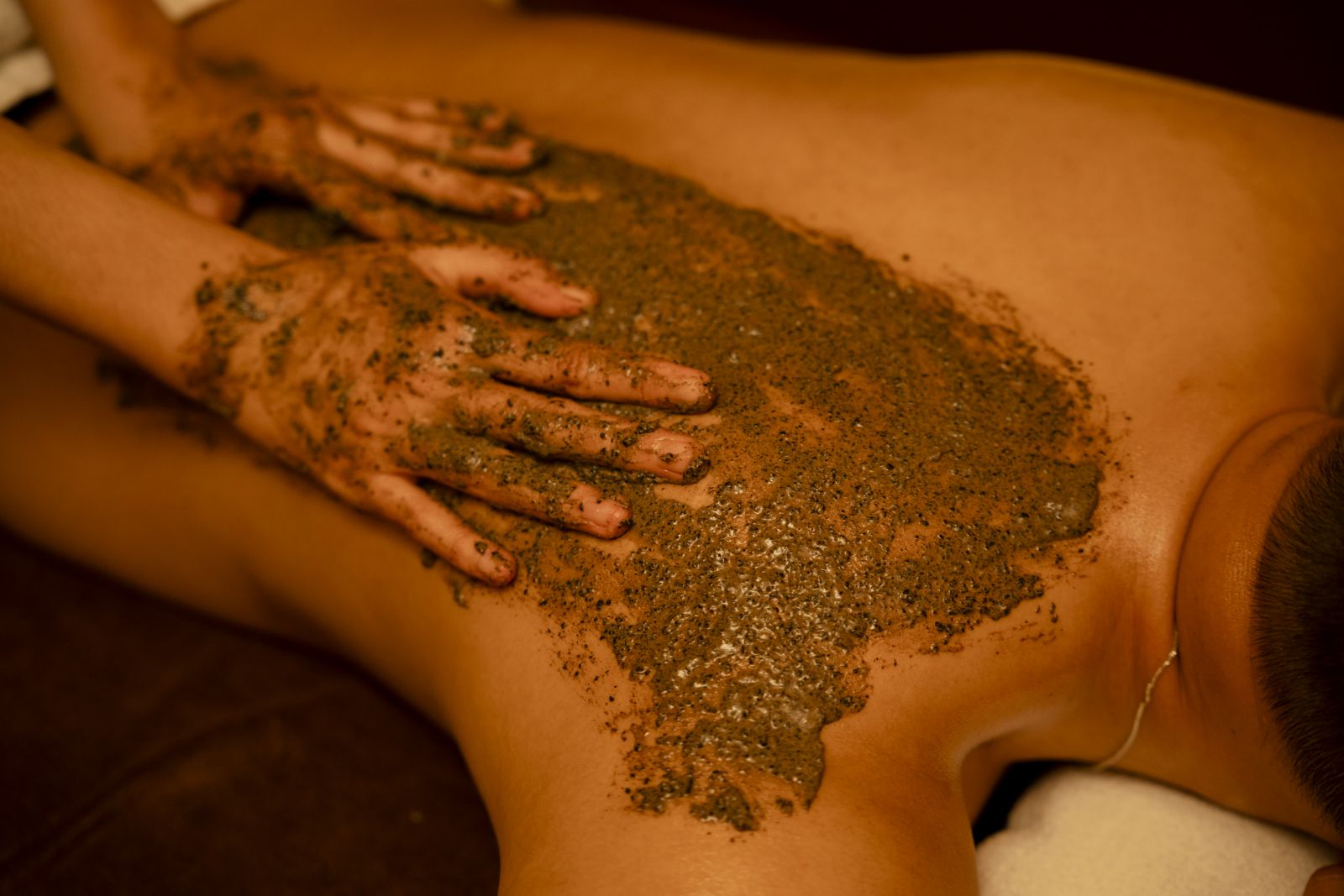 Tắm tẩy  Thảo dược nhà Charm spa Đà  Nẵng